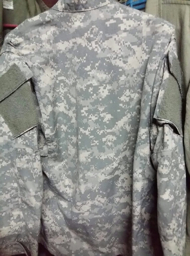 เสื้อทหาร US ลายดิจิตอล(เคาะเดียว):::087-914-2711:::080-110-0405