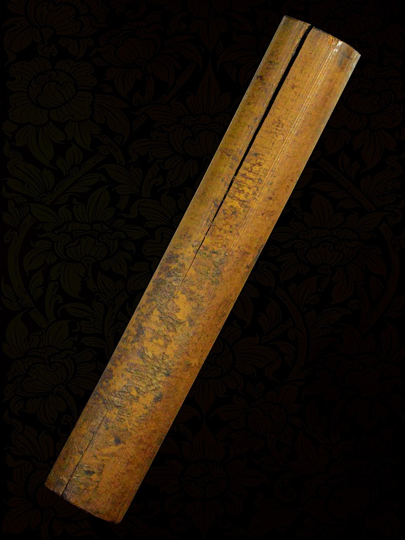 ตะกรุดไม้รวก หลวงปู่จันทร์ วัดนางหนู