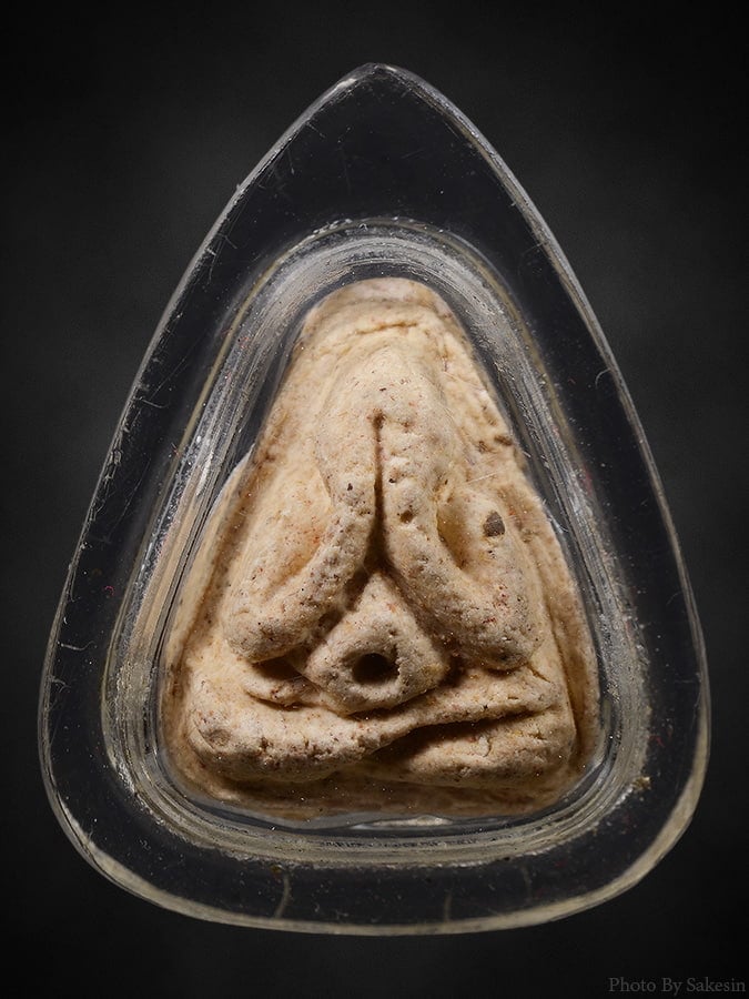 พระปิดตาจิ๋ว รุ่นแรกครูบาจันต๊ะ ปี 2537 