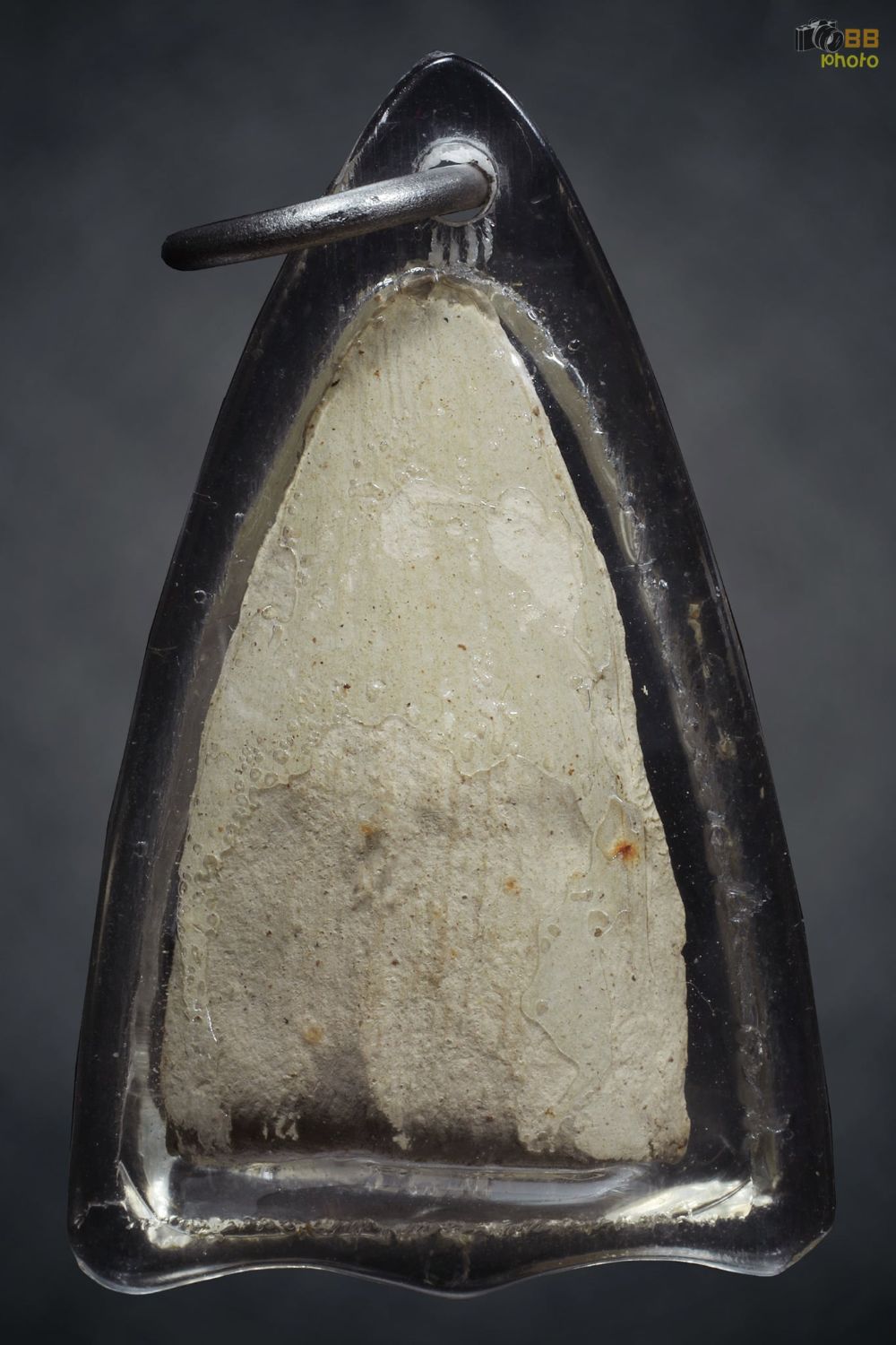 อัฐิหลังย่น มารวิชัยก้นอุดผงเกศาเนื้อขาว