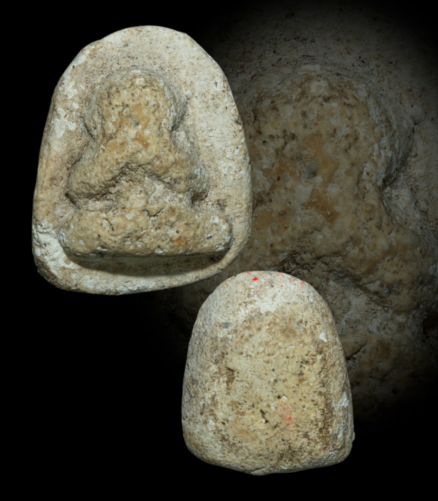 พระปิดตาวัดพลับ