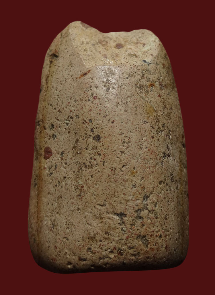 พระคงทรงพระบาง กรุวัดพระคงฤาษี