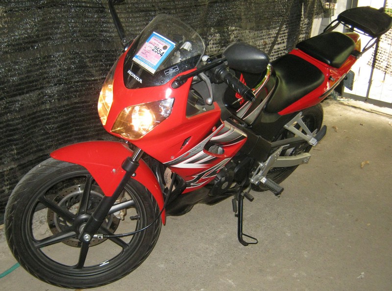 ขายมอไซด์ cbr150r