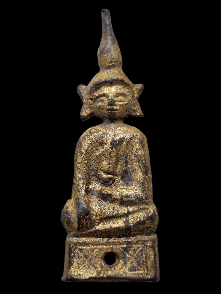 พระเชียงแสนพิมพ์ตุ๊กตาองค์ที่3.