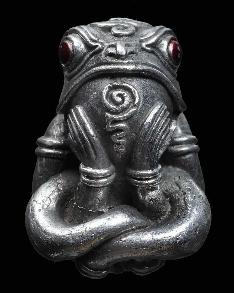 กบกินเดือนครูบาออ วัดพระธาตุดอยจอมแวะ