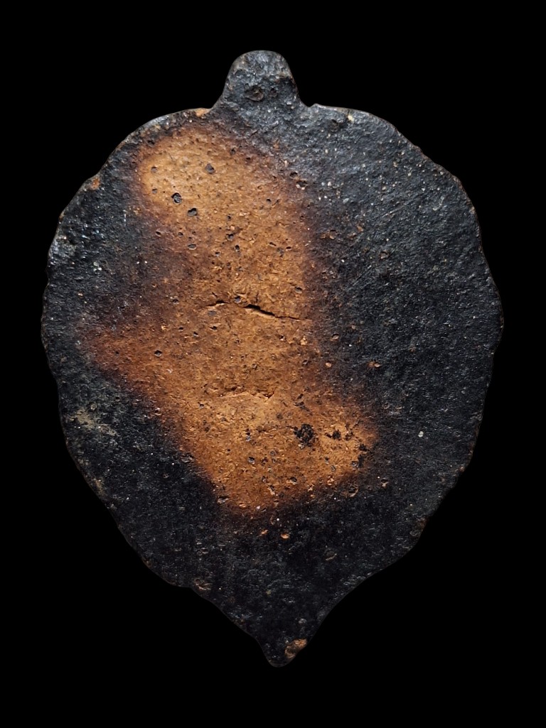 ใบโพธิ์เล็กพ่อท่านลี2สีสวยเดิมๆ