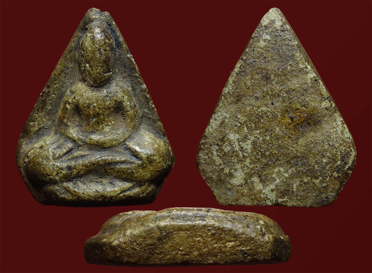 หลวงพ่อลี พิมพ์ห้าเหลี่ยมเนื้อผง ปี 2500