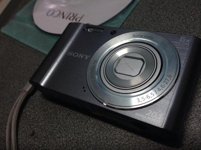 กล้องดิจิดอล SONY W810 ความละเอียด20 ล้าน pixels (ถ่ายรูปพระแจ่มมาก)