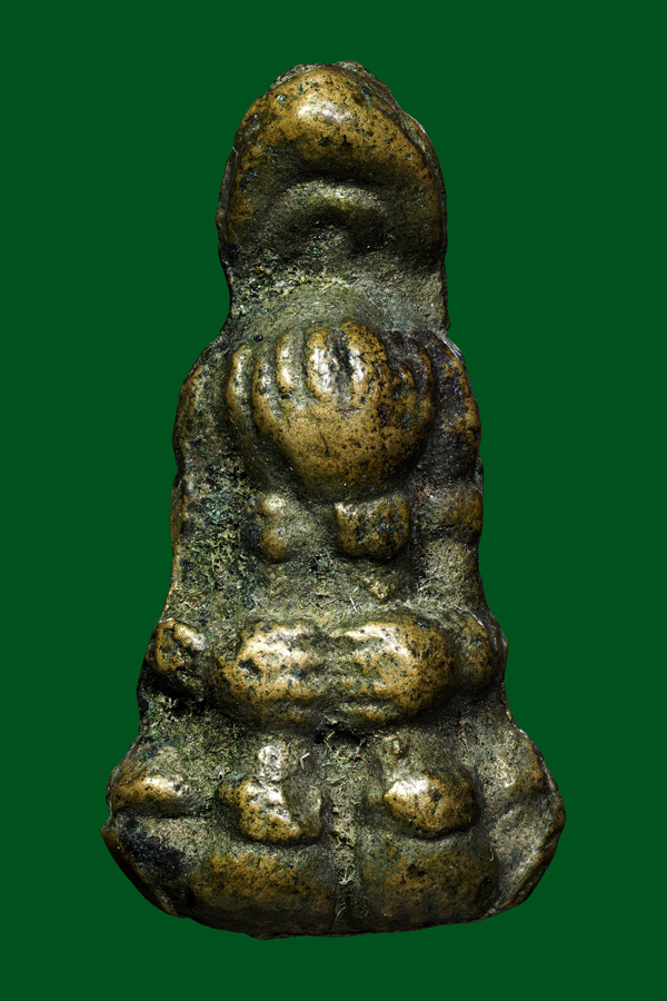 พระปิดตาปรกเดียวหลังยันต์พ่อโตบ้านกล้วย