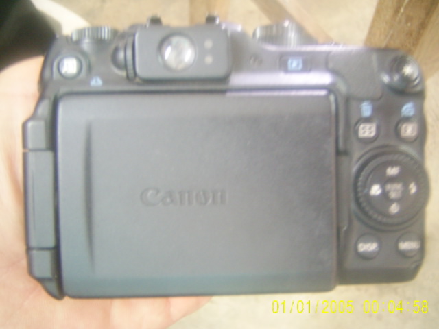 ขายกล้องถ่ายรูป Canon Power Shot G12 รุ่นใหม่ใช้ได้ไม่นานครับพอดีชื้อกล้องตัวใหม่ครับเลยต้องขายอันนี
