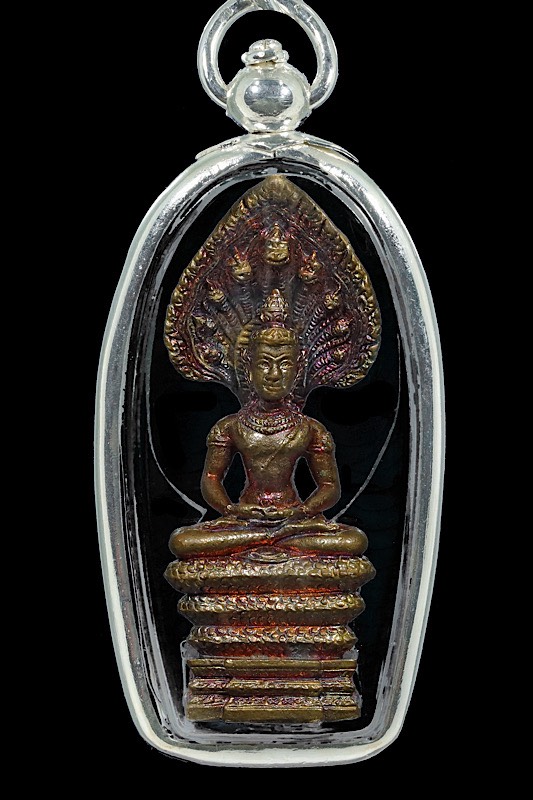 รูปหล่อจตุคามรามเทพ รุ่นปกเกล้าฯ  แชมป์