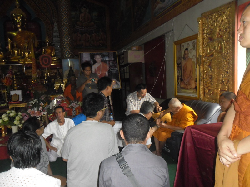 ประมวลภาพวันกตัญญูนุสรณ์พระครูสิริธรรมโฆษิต วัดปากกอง และพิธีอธิฐานจิตปลุกเสกเหรียญครุูบาอินถาวัดยั้