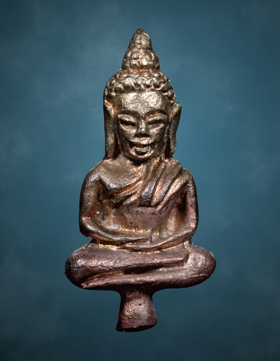 พระยอดธงรัตนมงคล ๘๔ หลวงพ่อเกษม เนื้อนวะ