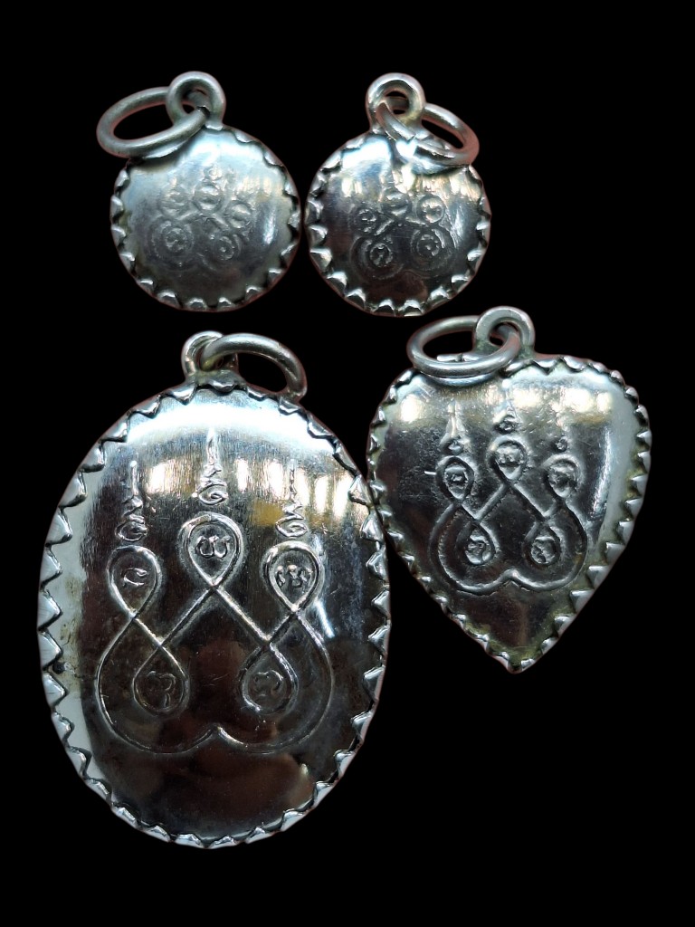 ล็อกเก็ตพระอาจารย์เปลี่ยนปี2532ทั้งหมด6