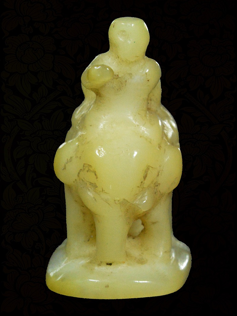 อุติ่งงาแกะเก่า โบราณล้านนา